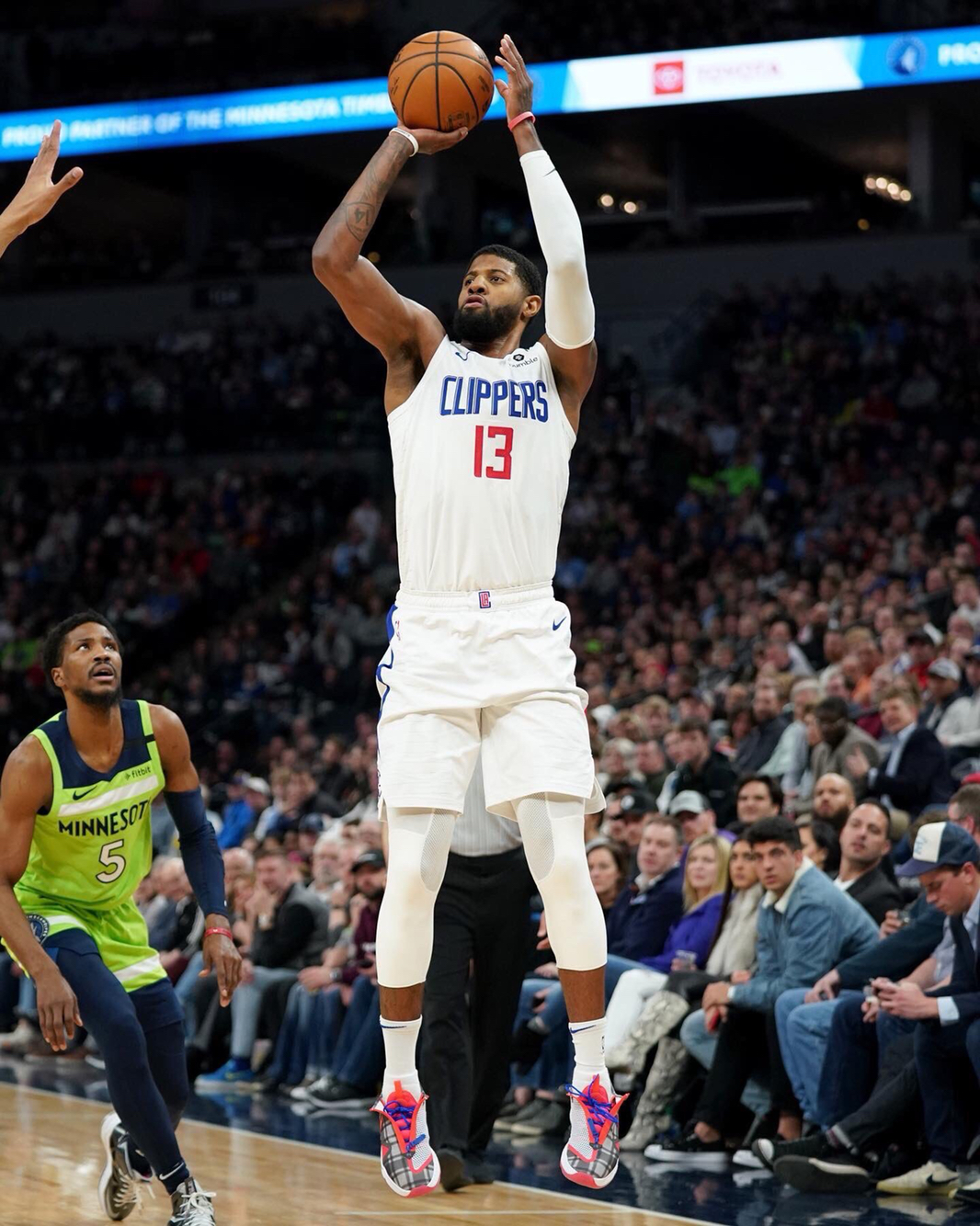 行力闻名于 行力闻名于