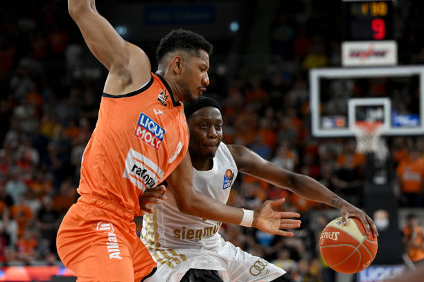 仅让球迷看 仅让球迷看