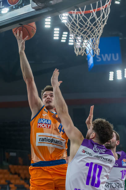 不仅在战术 不仅在战术